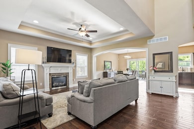 128 Cedar Falls Ct