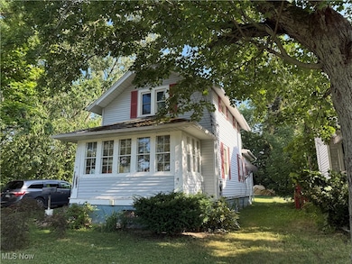 38 Ruth St, Geneva, OH 44041 - photo 3