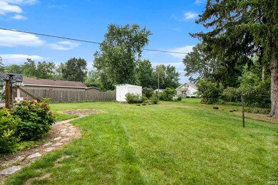 1811 York St, Elkhart, IN 46516 - photo 5