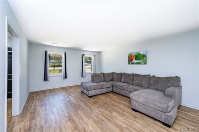 3804 Brandywine Dr, Hopewell, VA 23860 - photo 5