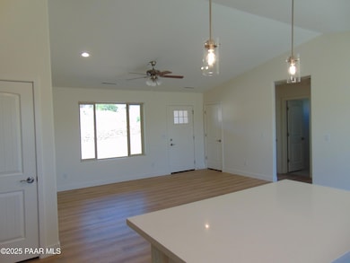 17707 E Jackrabbit Rd, Mayer, AZ 86333 - photo 5