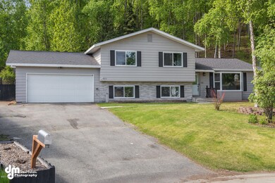5904 Prosperity Dr, Anchorage, AK 99504 - photo 2