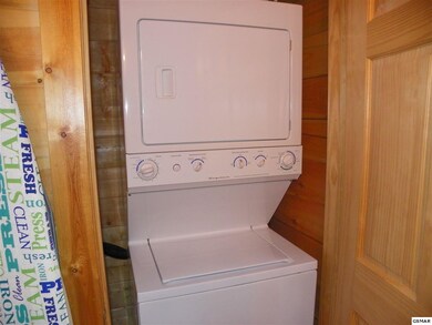 2619 Oak Point, Pigeon Forge, TN 37863 - photo 7