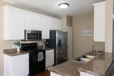 360 Lake Crossing Ave, Columbus, OH 43213 - photo 4