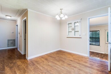 1219 Scott St-15