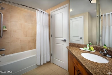 Evergreen guest bathroom