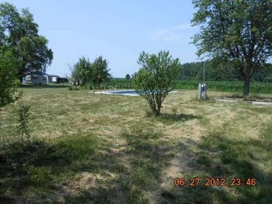 7611 S Dixie Hwy, Cygnet, OH 43413 - photo 5