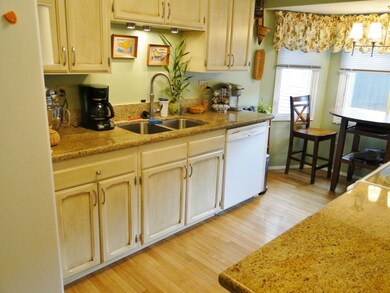 24446 13th Ave S, Des Moines, WA 98198 - photo 5