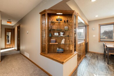 1704 N 15th St-16