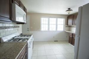 6210 Chelmsford Square E, Columbus, OH 43229 - photo 5