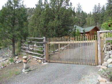 308 Adam Dr, Canyon City, OR 97820 - photo 2