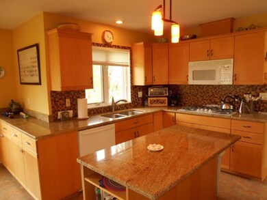 Kitchen 3