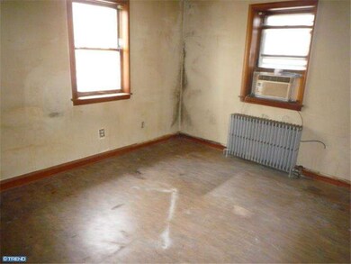 406 Spring Valley Rd, Reading, PA 19605 - photo 7