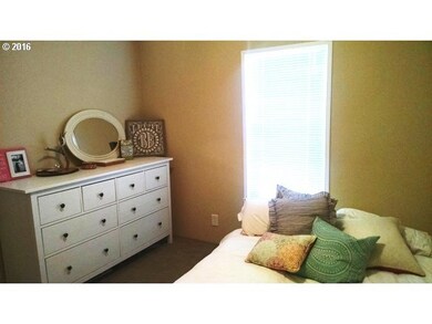 Bedroom, Primary