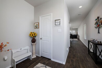 16720 Lonely Pines Dr, Conroe, TX 77302 - photo 3