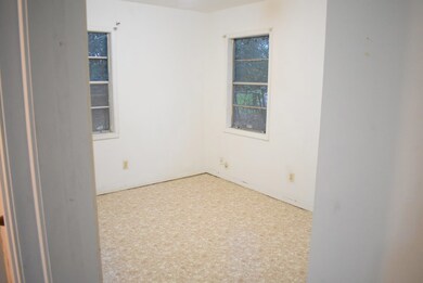 2423 Elizabeth St, Nacogdoches, TX 75964 - photo 6