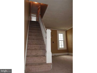 1242 Buttonwood St, Reading, PA 19604 - photo 6