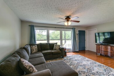 330 Cooley Ford Rd, Tennessee Ridge, TN 37178 - photo 6