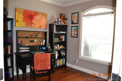 3118 Claremont Dr, Bartlesville, OK 74006 - photo 2