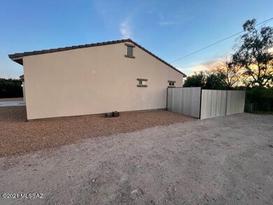 2325 N 3rd Ave, Tucson, AZ 85705 - photo 7