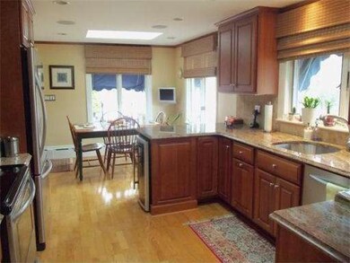 7 Linden Ln, Plymouth, MA 02360 - photo 6