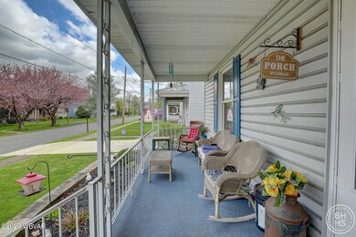 306 W Penn St, Muncy, PA 17756 - photo 5