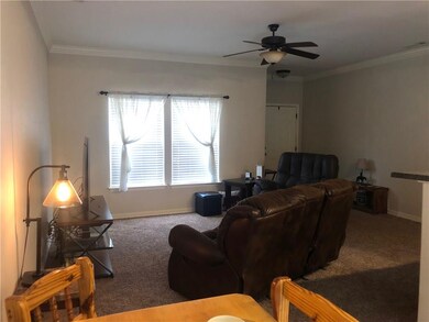 1421 Colonel Hawthorne Dr, Prairie Grove, AR 72753 - photo 3