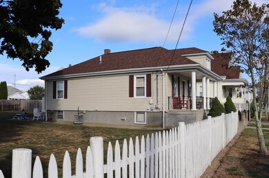 146 Baird St, Fall River, MA 02721 - photo 5