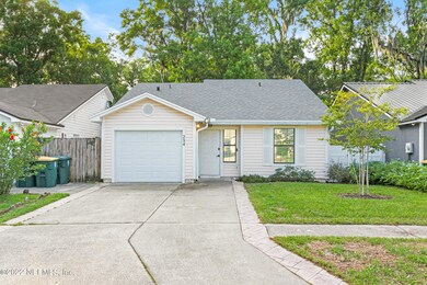 234 Aquarius Cir W, Jacksonville, FL 32216 - photo 2