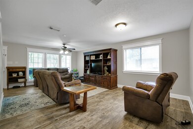 6903 Woodland Oaks, Magnolia, TX 77354 - photo 7