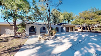 418 E Abo Dr, Hobbs, NM 88240 - photo 4