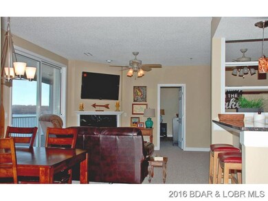 Living area from entry
