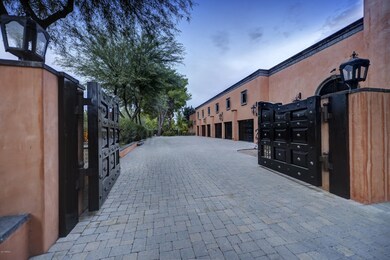 088_Side Entry - Garages