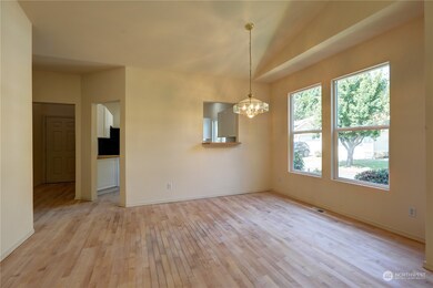 4310 S 220th Place unit 15-1, Kent, WA 98032 - photo 5