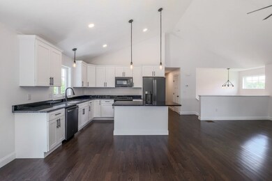 530 South St unit A, Barre, MA 01005 - photo 4