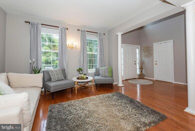 1214 Mariners Cove Ln, Pasadena, MD 21122 - photo 4