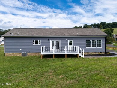 4-web-or-mls-18339-fortunes-way