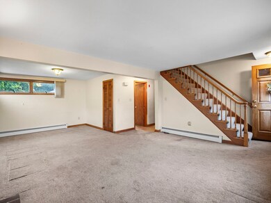 11 Dane St, Peabody, MA 01960 - photo 3