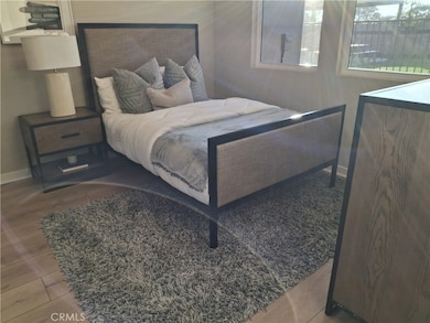 109 S Laxore St unit 303, Anaheim, CA 92804 - photo 2