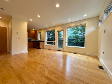 21 Winslow St unit 21, Cambridge, MA 02138 - photo 5