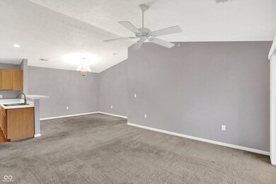 239 Legends Creek Way unit 310, Indianapolis, IN 46229 - photo 7