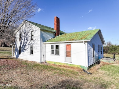 200 Doughtys Chapel Rd, Greeneville, TN 37745 - photo 5