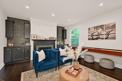 1005 Lone Tree Rd, Elm Grove, WI 53122 - photo 6