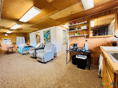 56 Rutherford St, Port O'Connor, TX 77982 - photo 2