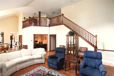 527 Cheswyck Ct, Copley, OH 44321 - photo 2