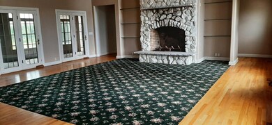 369 W 163rd Ct, Lowell, IN 46356 - photo 4