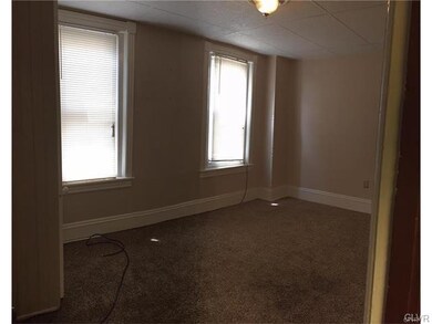 738 Linden St unit 2, Bethlehem, PA 18018 - photo 6