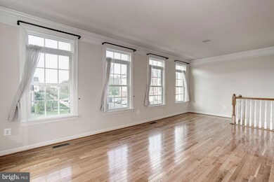 42617 Offenham Terrace, Chantilly, VA 20152 - photo 4