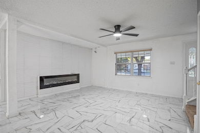 721 Thompson Dr, Saginaw, TX 76179 - photo 4