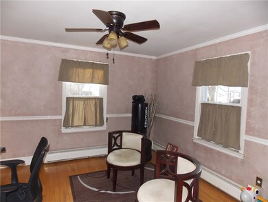 70 Holland Ave, Riverside, RI 02915 - photo 5